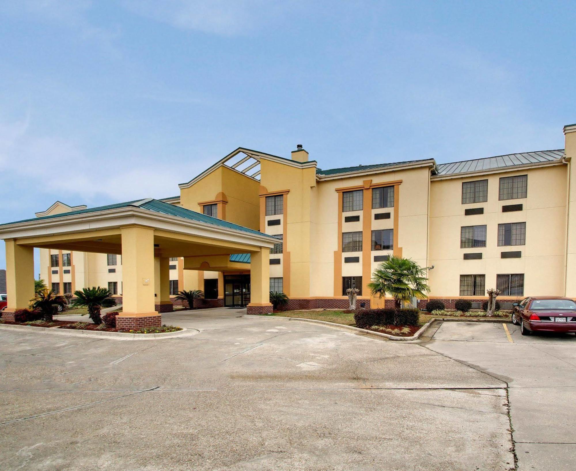 Comfort Suites Hattiesburg Exterior foto